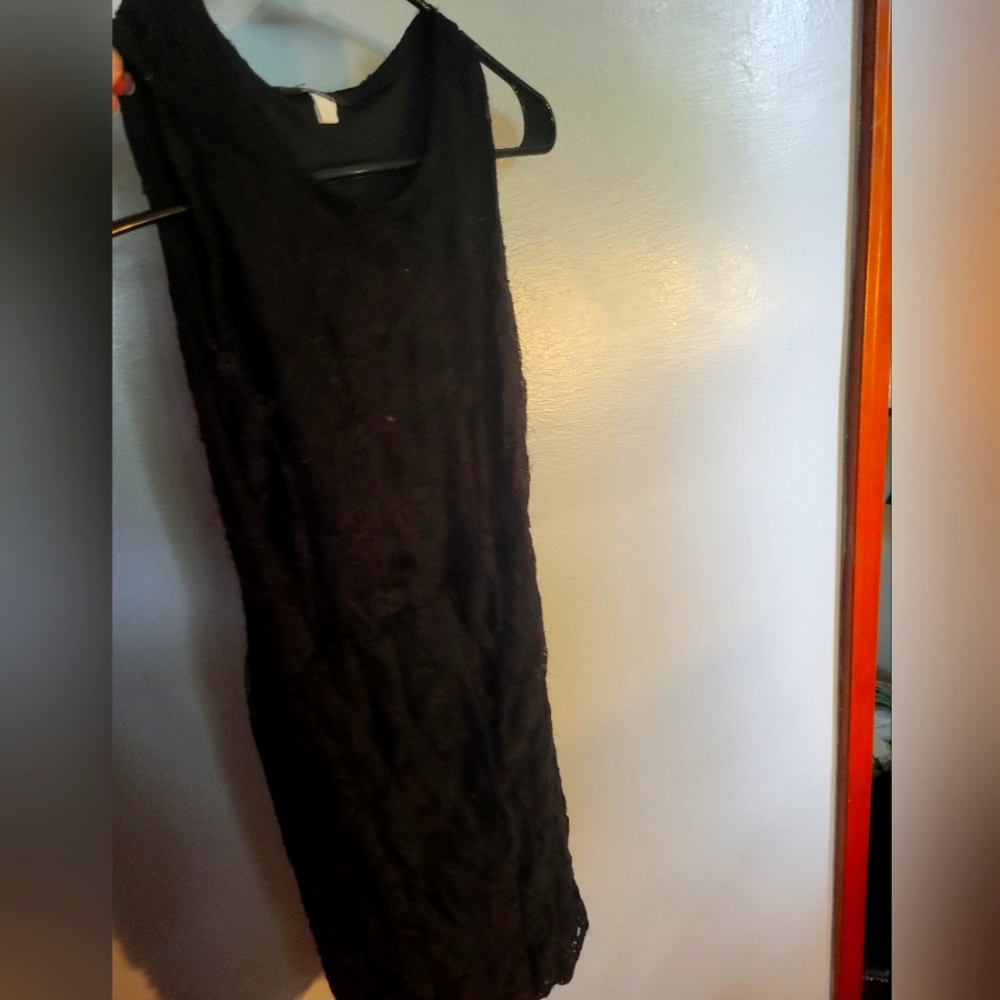 Black lace dress